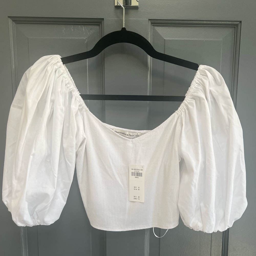 Abercrombie Puff Sleeve Crop Top NWT
